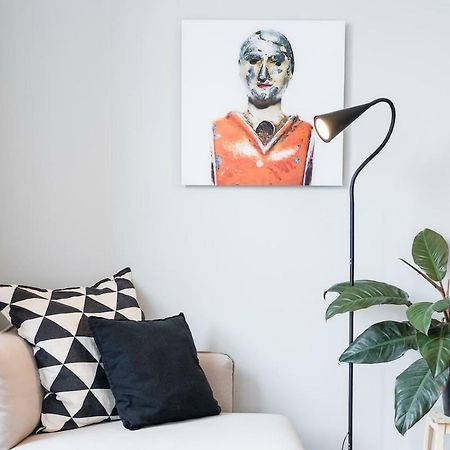 Baixa24 •P2R• Bright Apt In Vibrant Downtown Porto Exterior foto
