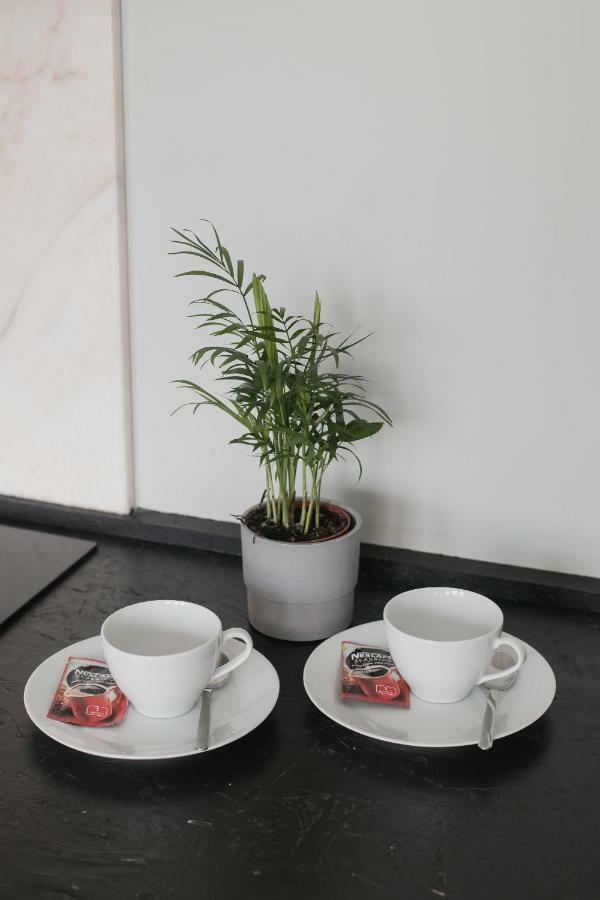 Baixa24 •P2R• Bright Apt In Vibrant Downtown Porto Exterior foto